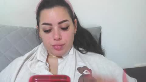 prettyjulliette online show from February 9, 2026, 6:56 pm