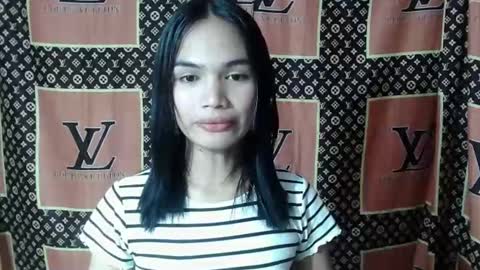 prettykhelcy online show from January 14, 2026, 11:16 am