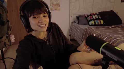 Juli online show from March 19, 2026, 12:36 am