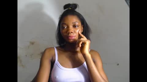 Snapshot of prettysexy6 chatting on April 14, 2026, 11:33 pm prettysexy6 online show from April 14, 2026, 11:33 pm