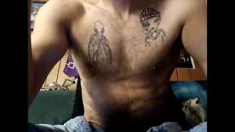 prettysolid7 online show from October 9, 2025, 1:47 am