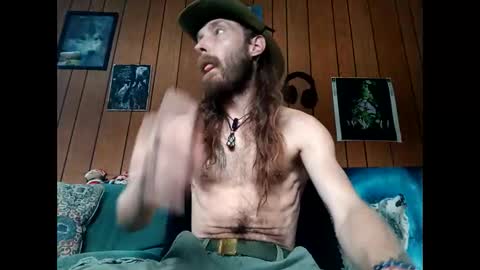 prettysolid7 online show from October 18, 2025, 3:02 pm