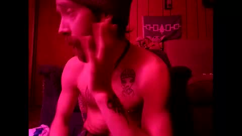 prettysolid7 online show from November 13, 2025, 10:30 pm