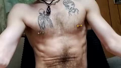 prettysolidd7 online show from February 8, 2025, 11:01 am