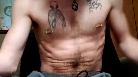 prettysolidd7 online show from February 13, 2025, 10:00 pm