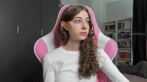 Sophie  next stream will be at Monday  i will wait you guys  online show from April 9, 2026, 6:02 am