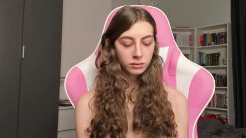 Sophie  next stream will be at Monday  i will wait you guys  online show from May 12, 2026, 5:59 am