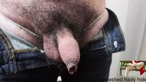 HAIRY GOD online show from May 7, 2026, 9:36 am