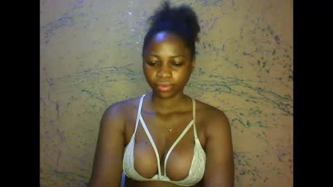 prettyxxpac online show from March 5, 2026, 12:06 am