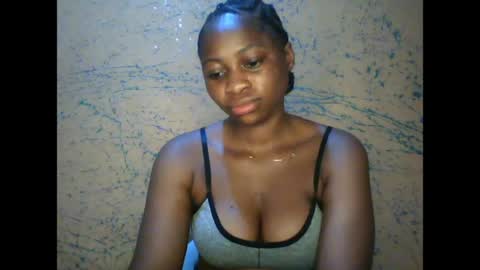 prettyxxpac online show from April 12, 2026, 2:05 am