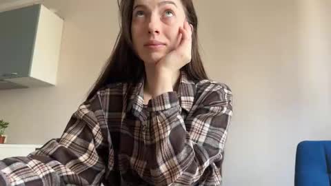 prettyyy_angel online show from March 11, 2026, 7:03 am