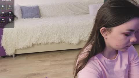 Snapshot of prettyyy_kitty chatting on April 29, 2026, 2:15 am Kitty online show from April 29, 2026, 2:15 am