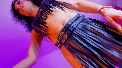 pretygirltsxxx online show from April 16, 2026, 12:50 pm