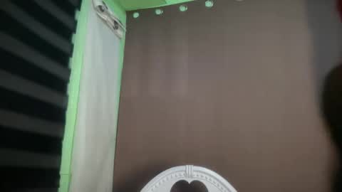 Snapshot of pricelessbeautyxxx chatting on December 22, 2025, 1:08 pm TINA online show from December 22, 2025, 1:08 pm