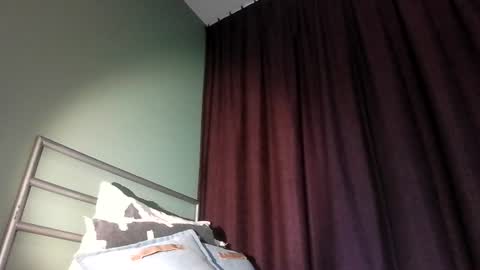 prieslucas068 online show from July 18, 2026, 6:45 pm
