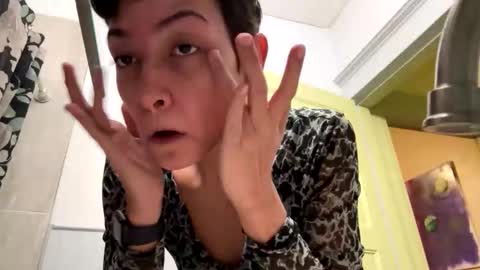 Snapshot of princ3ssarii chatting on November 27, 2025, 5:31 am Princess Arii online show from November 27, 2025, 5:31 am