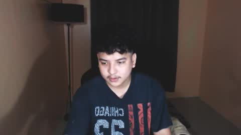 Snapshot of prince_killian chatting on November 17, 2025, 1:11 am Killian online show from November 17, 2025, 1:11 am