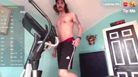 Riffraff online show from September 11, 2025, 11:43 am