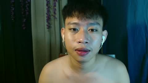 Snapshot of prince_valx chatting on January 20, 2025, 3:28 pm prince_valx online show from January 20, 2025, 3:28 pm