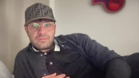 Snapshot of princea933 chatting on December 4, 2025, 6:27 pm PrinceA933 online show from December 4, 2025, 6:27 pm