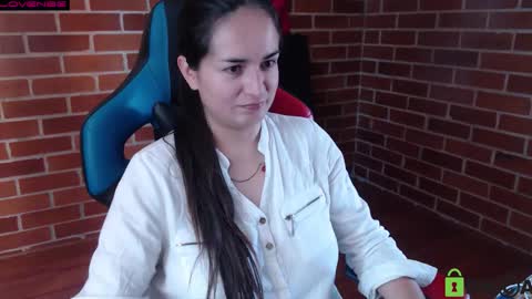 Leia online show from October 18, 2025, 1:23 pm