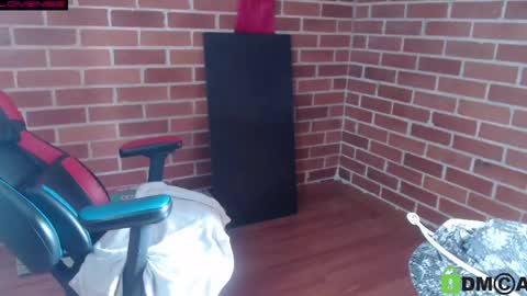 Leia online show from April 14, 2026, 8:48 pm