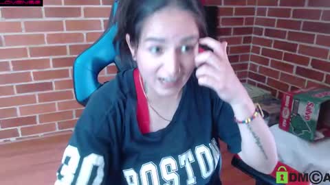 Snapshot of princesa_leia_zathur chatting on June 11, 2026, 2:37 pm Leia online show from June 11, 2026, 2:37 pm