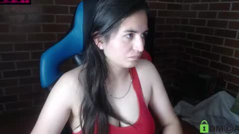 Snapshot of princesa_leia_zathur chatting on June 22, 2026, 11:13 pm Leia online show from June 22, 2026, 11:13 pm