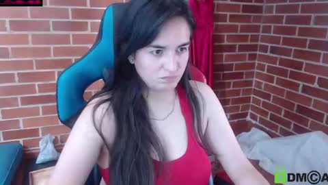 Snapshot of princesa_leia_zathur chatting on June 25, 2026, 2:32 pm Leia online show from June 25, 2026, 2:32 pm