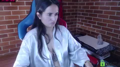 Snapshot of princesa_leia_zathur chatting on July 6, 2026, 3:03 pm Leia online show from July 6, 2026, 3:03 pm