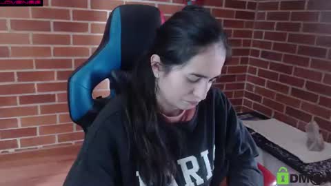 Snapshot of princesa_leia_zathur chatting on July 17, 2026, 5:40 pm Leia online show from July 17, 2026, 5:40 pm