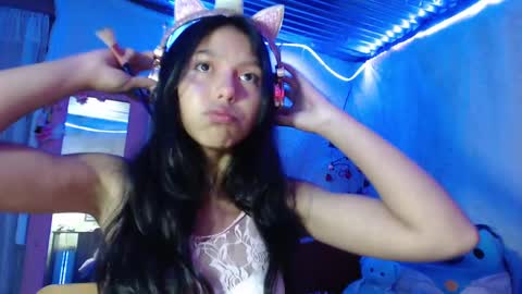Snapshot of princess_elia chatting on October 17, 2025, 12:14 am  Elia  online show from October 17, 2025, 12:14 am