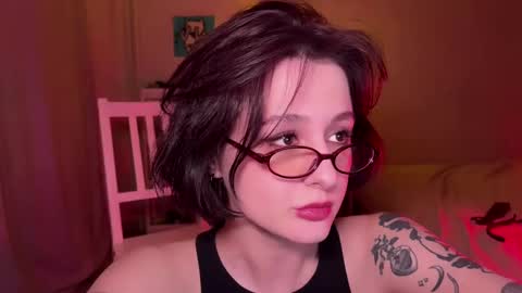 Kristina online show from January 3, 2025, 3:44 pm
