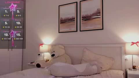 Princess Diana online show from February 6, 2026, 6:11 pm