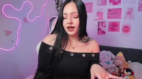 Snapshot of princess_saris chatting on June 25, 2026, 10:14 pm online show from June 25, 2026, 10:14 pm