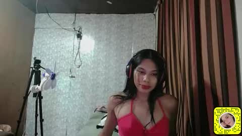 sophie online show from May 15, 2026, 6:04 pm