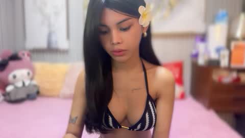 Estela online show from December 22, 2025, 1:35 am