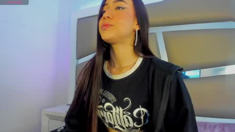 Snapshot of princess_tokyo_ chatting on January 27, 2025, 3:39 pm princess_tokyo_ online show from January 27, 2025, 3:39 pm