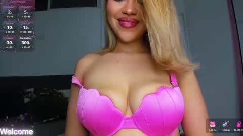  Call Me Cloe  online show from September 16, 2025, 10:11 pm