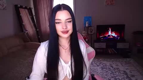princessamira1 online show from April 16, 2026, 8:26 am