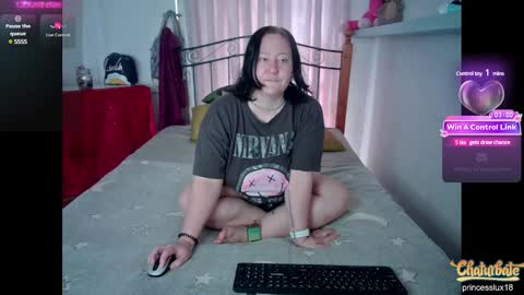 Snapshot of princesslux18 chatting on December 4, 2024, 8:23 am Lux Alot Luxi online show from December 4, 2024, 8:23 am