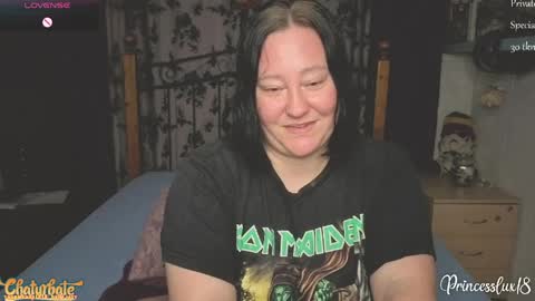 Lux Alot Luxi online show from April 9, 2026, 8:36 pm