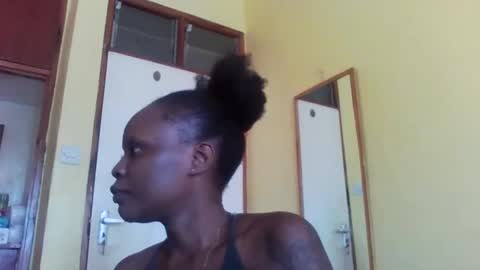 phelly online show from March 6, 2025, 9:25 am