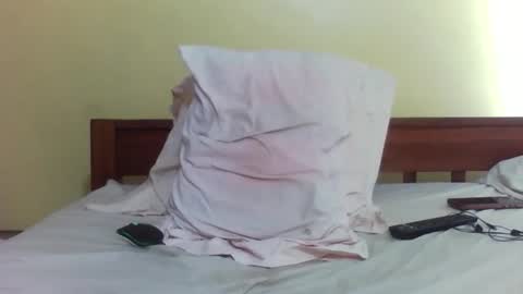 phelly online show from October 22, 2025, 4:35 am