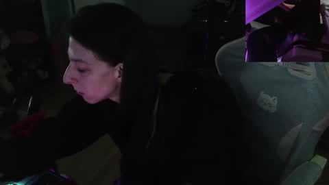 Snapshot of princesstyff chatting on September 16, 2025, 11:44 am Tyff et Blast online show from September 16, 2025, 11:44 am