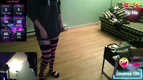 Snapshot of princesstyff chatting on September 30, 2025, 11:15 am Tyff et Blast online show from September 30, 2025, 11:15 am