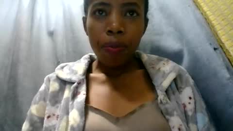 prisca880319 online show from May 29, 2026, 2:15 pm
