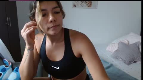Snapshot of priscila_black chatting on September 15, 2025, 7:03 pm Marcela online show from September 15, 2025, 7:03 pm