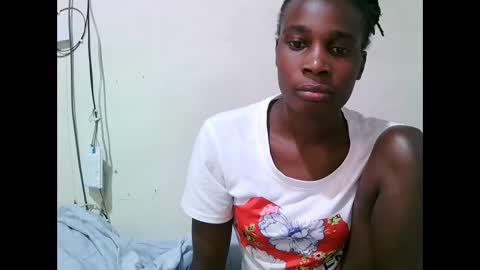 pritty_amber online show from March 30, 2026, 1:39 am