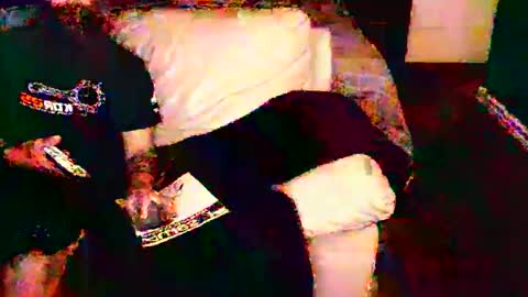 Clothingoptional online show from March 29, 2026, 3:34 pm